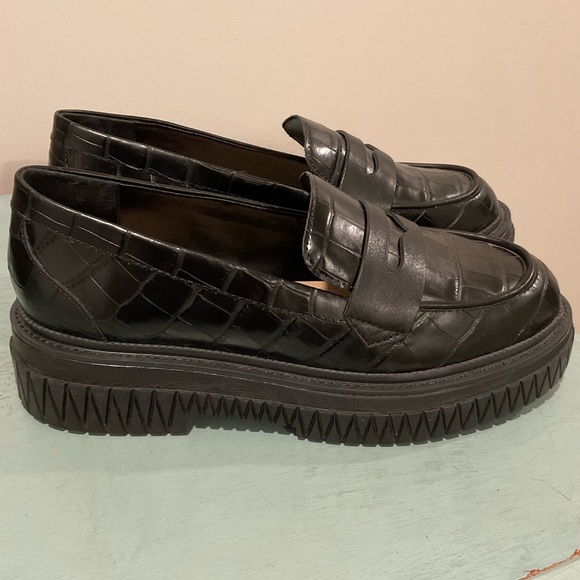 SCHUTZ Black Croc Embossed Leather Loafers Size 9 - Picture 3 of 7